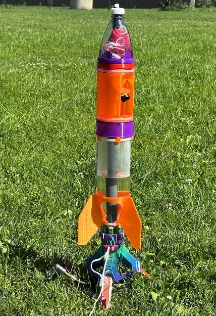 Mô-đun tải trọng và cánh cho tên lửa nước thử nghiệm - Image 1