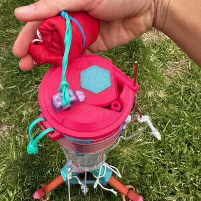 Mô-đun tải trọng và cánh cho tên lửa nước thử nghiệm