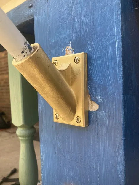 Giá đỡ cột cờ tự chế cho sân vườn - Image 2