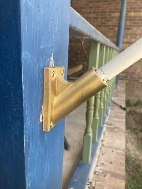 Giá đỡ cột cờ tự chế cho sân vườn - Image 5