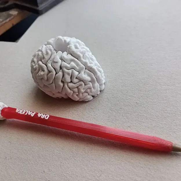 Giá đỡ bút bi với thiết kế nghiêng 45 độ - Image 2