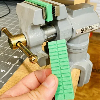 Mỏ cặp mềm cho kẹp bàn Central Machinery 2.5