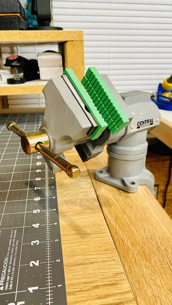 Mỏ cặp mềm cho kẹp bàn Central Machinery 2.5 - Image 5