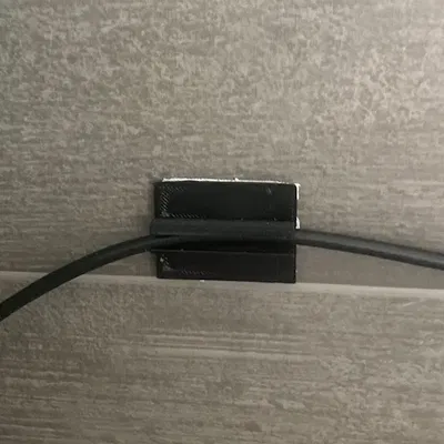 Giá đỡ cáp để giữ và bảo vệ dây cáp