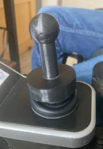 Joysticks thay thế cho xe lăn điện - Image 1
