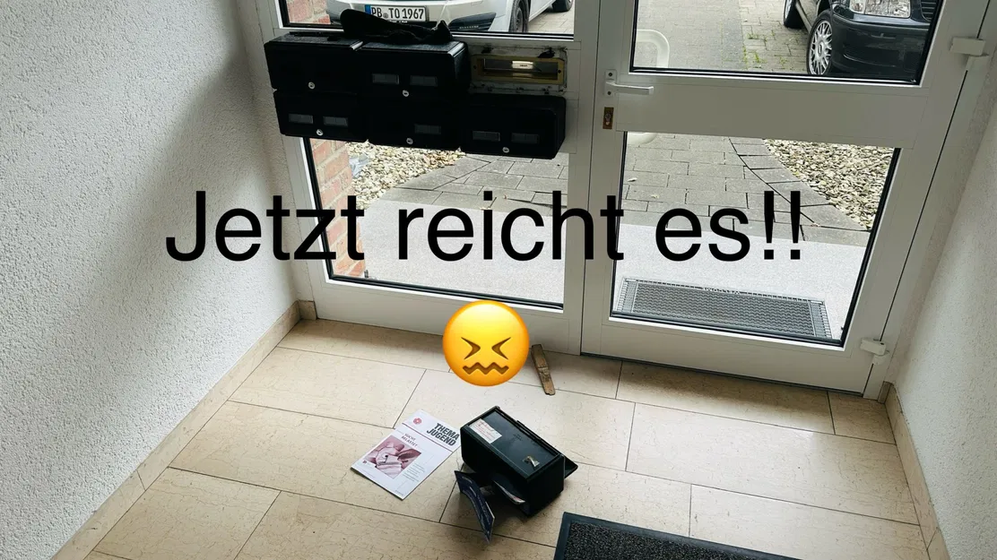 Giá đỡ hộp thư bưu điện với thiết kế tùy chỉnh - Image 1