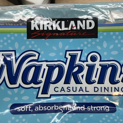 Giá đỡ khăn ăn cho khăn Kirkland của Costco