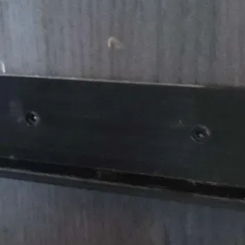 Giá đỡ treo tường cho Nintendo Switch với lỗ cáp USB