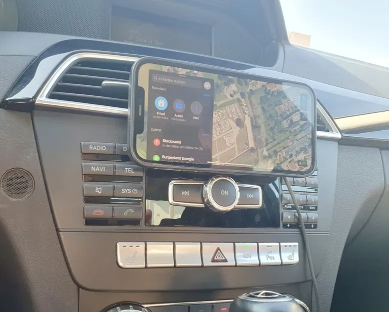 Giá đỡ sạc Magsafe cho iPhone trong khe CD ô tô - Image 3