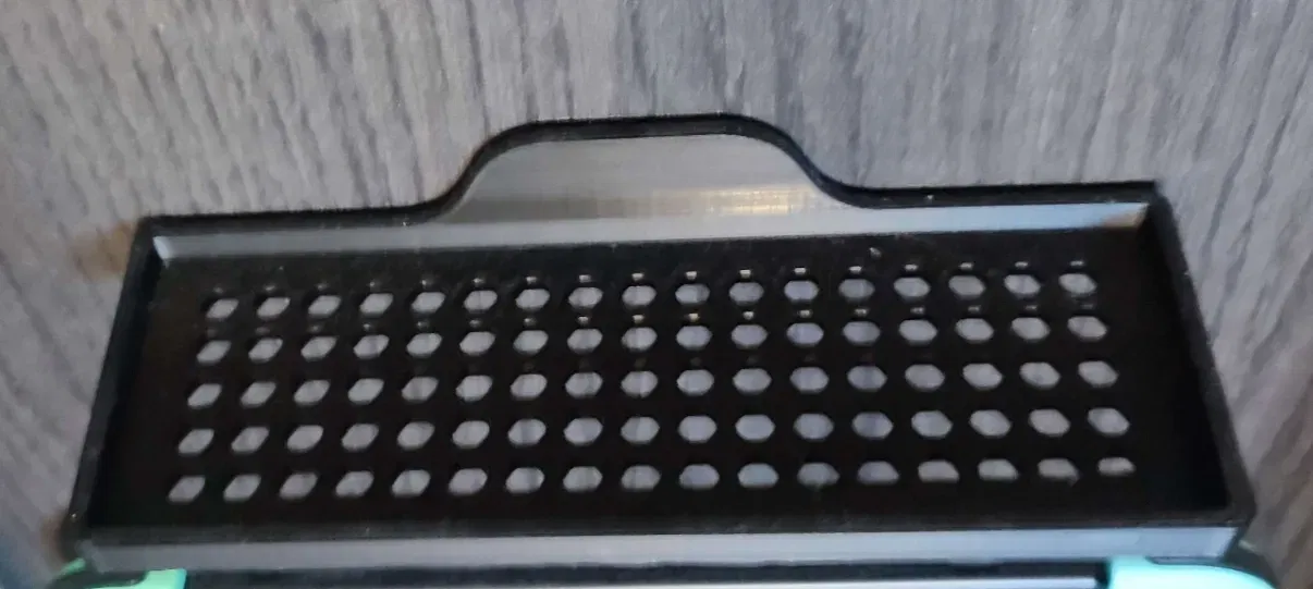 Giá đỡ kính mắt treo tường đơn giản - Image 3