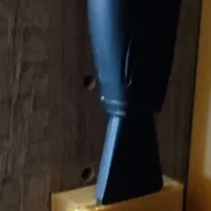 Giá đỡ tường cho máy cạo Creality