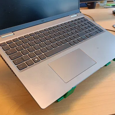 Giá đỡ laptop dễ dàng lắp ráp và cất gọn