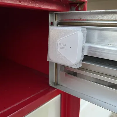 Giá đỡ cảm biến rung Aqara cho hộp thư