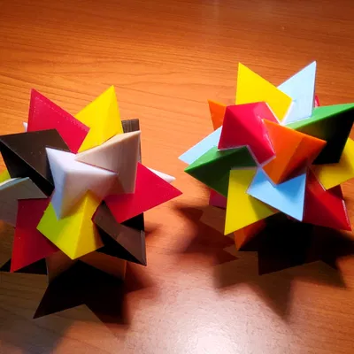 Hợp chất của năm tứ diện