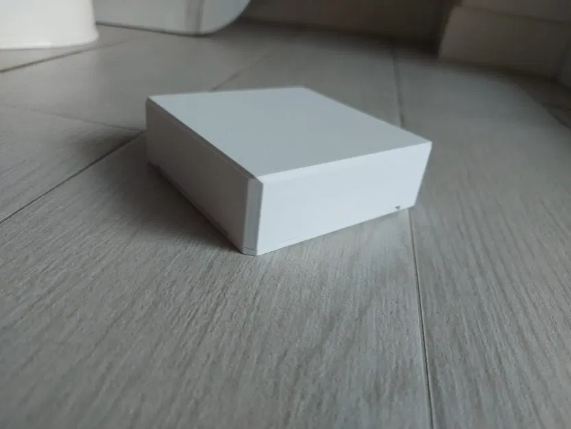 Giá đỡ bẫy kiến an toàn cho trẻ nhỏ và thú cưng - Image 1