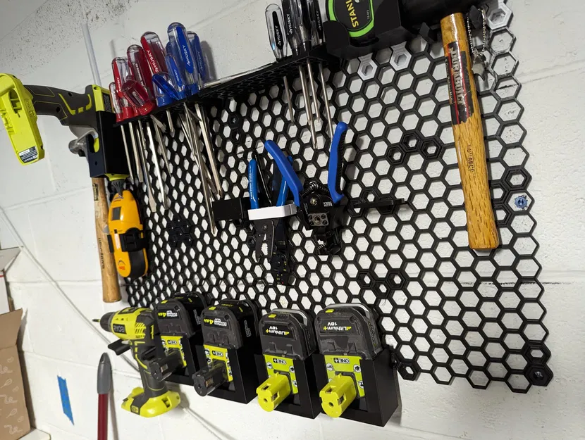 Giá đỡ pin Ryobi cho tường lưu trữ tổ ong 2 kích thước - Image 6