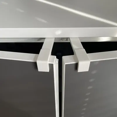 Giá đỡ cửa tủ đơn giản cho tủ ikea