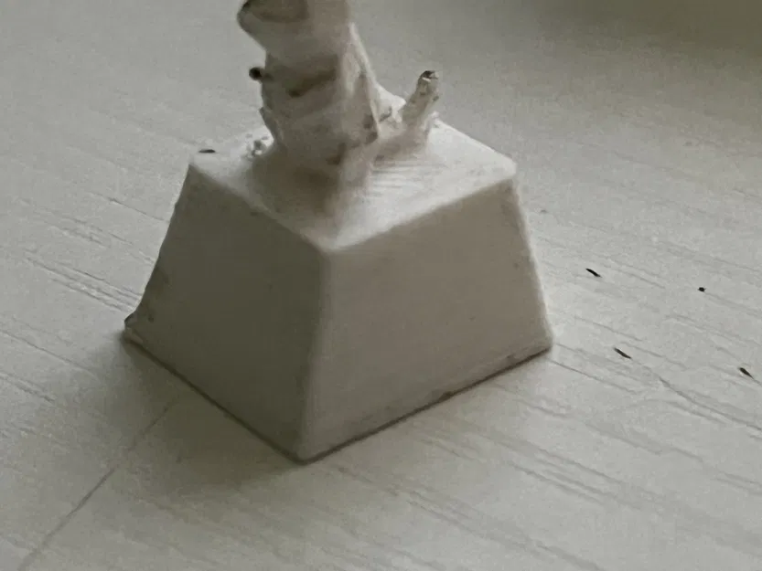 Móc khóa keycap Charmander phong cách low poly - Image 2