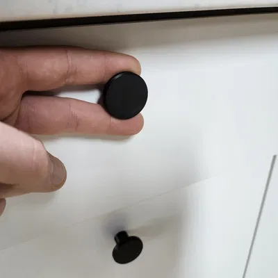 Nút kéo tủ kiểu dáng đơn giản và hiện đại