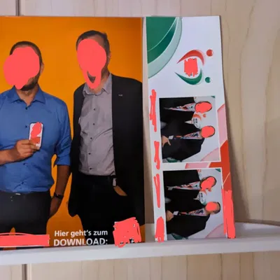 Giá đỡ ảnh treo tường độc đáo