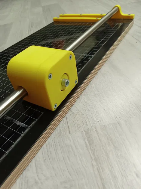 Máy cắt giấy với lưỡi dao tròn OLFA 45mm - Image 4