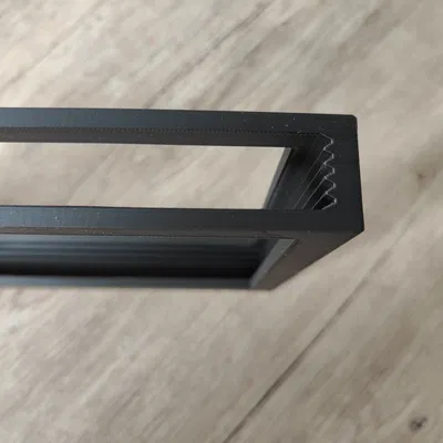 Hộp bóng nghệ thuật với hình ảnh bóng mờ