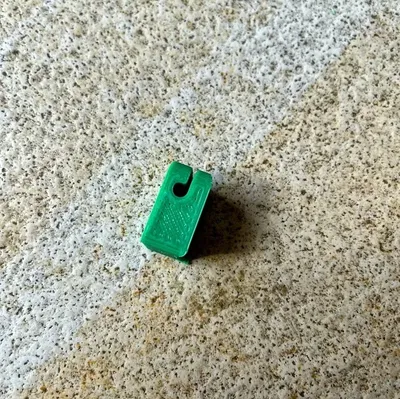 Giá đỡ dây căng hàng rào 4mm