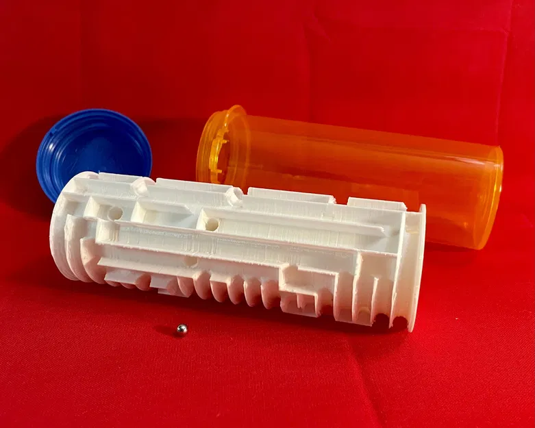 Nắp lọ thuốc hình mê cung 3D với thiết kế đa chiều - Image 1