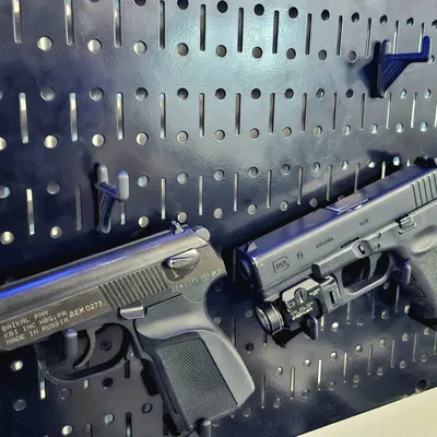 Móc treo súng ngắn cho bảng kim loại Wall Control 1 inch