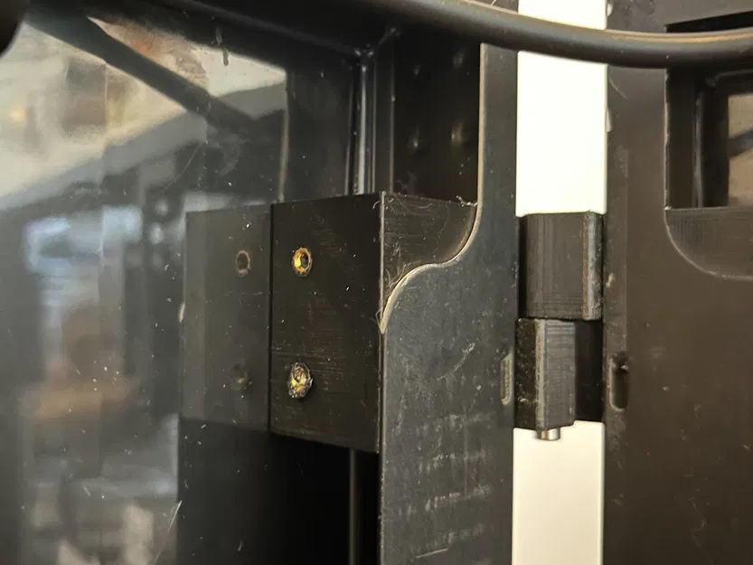 Hộp năng lượng mặt trời di động từ 2 tấm pin 100W - Image 10