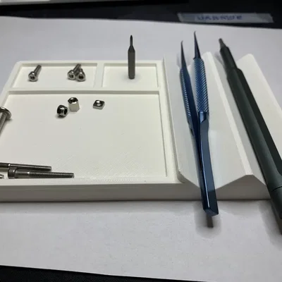 Giá đỡ cho linh kiện điện tử và bánh răng nhỏ