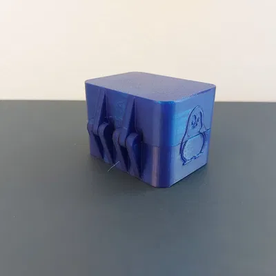 Khuôn chim cánh cụt in liền cho đất nặn Play-Dough