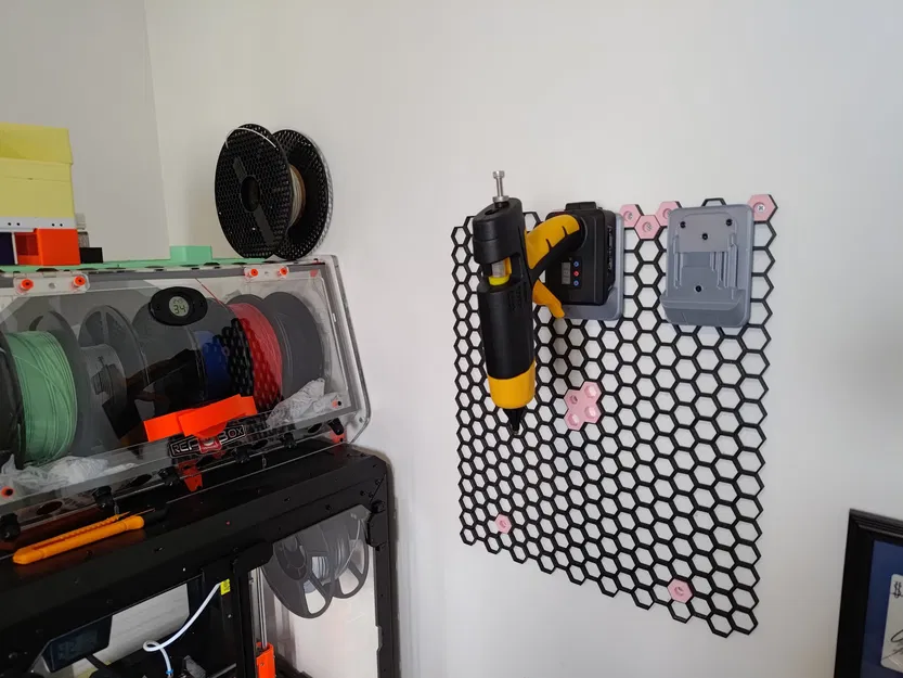 Giá đỡ công cụ Makita (18v) cho tường lưu trữ tổ ong - Image 3