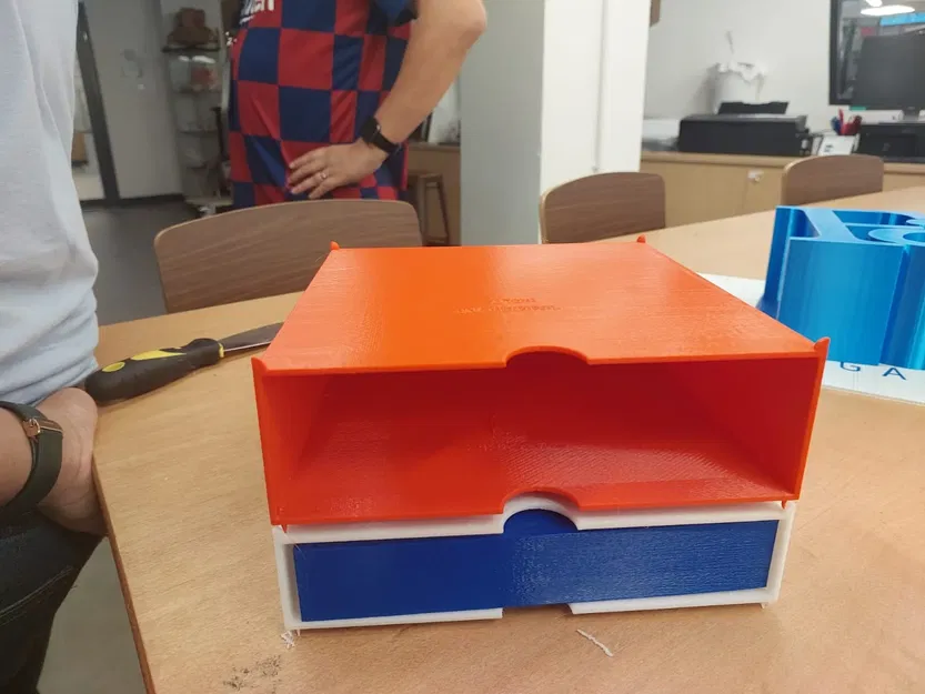 Bìa đựng bộ cờ hữu cơ với thiết kế lưu trữ thông minh - Image 1