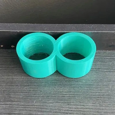 Giá đỡ và tổ chức pin cho xe điều khiển từ xa