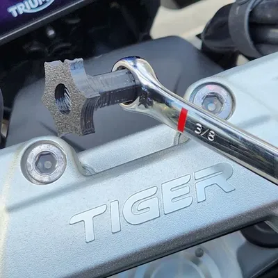 Công cụ điều chỉnh đèn pha cho xe máy Triumph Tiger 1200 Gen 4