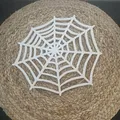 Tấm lót bàn hình mạng nhện cho dịp Halloween - Thumbnail 1