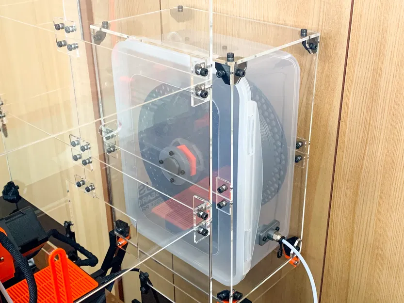 Hộp khô filament DAISO 5.5L với chức năng quay tay - Image 1