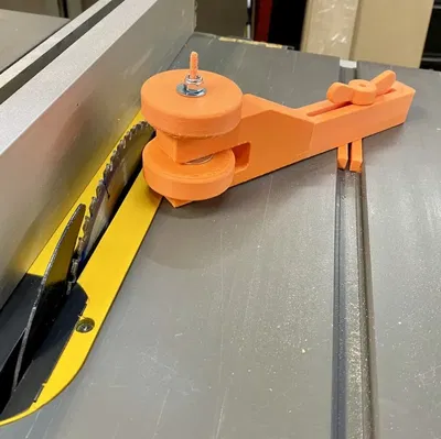 Giá đỡ cuộn cho máy cắt DeWalt DWE7491RS