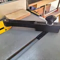 Hướng dẫn cuộn cho máy cưa bàn Dewalt với featherboard - Thumbnail 1