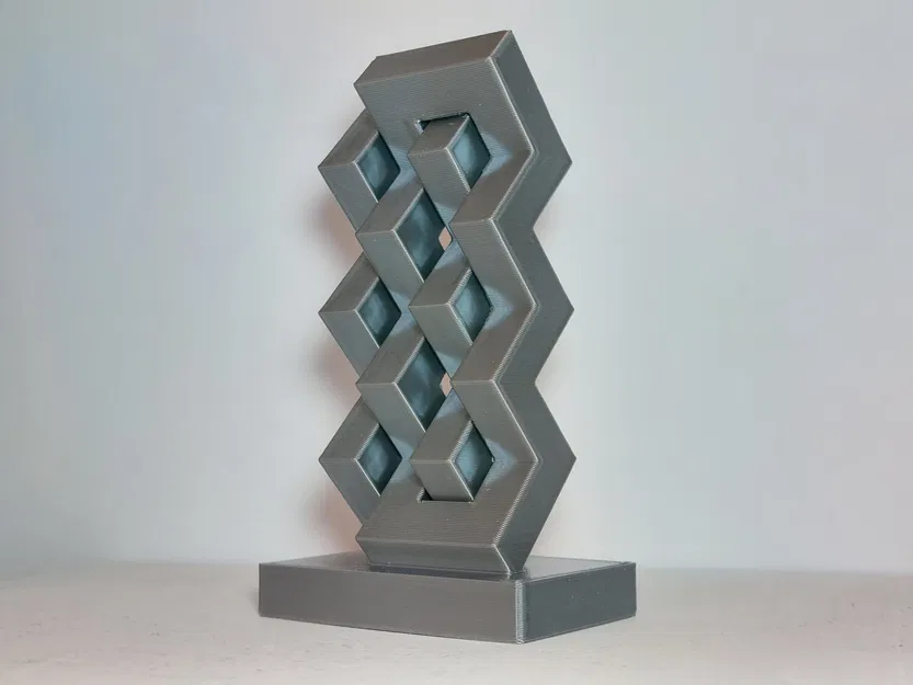 Điêu khắc hình học với các góc vuông nghiêng 45 độ - Image 1