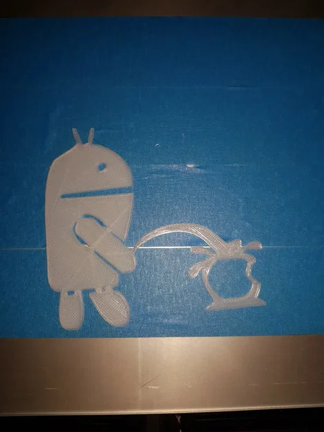 Hình ảnh Android đang tiểu lên trái táo - Image 3