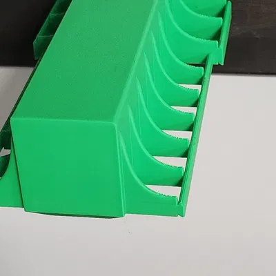 Giá đỡ kẹp và khóa kênh tiện lợi trên tường