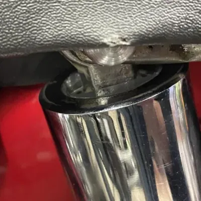 Bộ chuyển đổi vỏ giảm xóc mạ chrome cho Puch m50