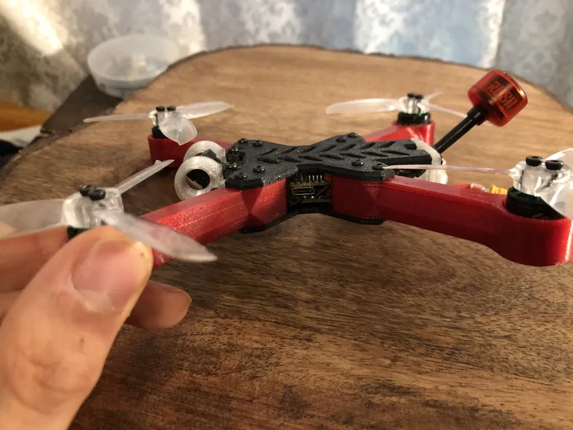 Drone chuồn chuồn FPV in 3D siêu bền và gọn nhẹ - Image 4