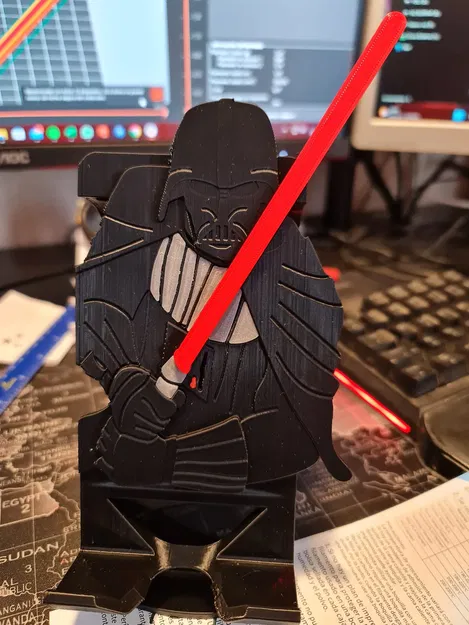 Giá đỡ di động Darth Vader với chi tiết tinh xảo - Image 1