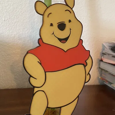 Winnie The Pooh 2D nhiều màu sắc với độ cao lớp khác nhau