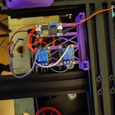 Giá đỡ cho hai Relais và một Bộ chuyển đổi DC DC