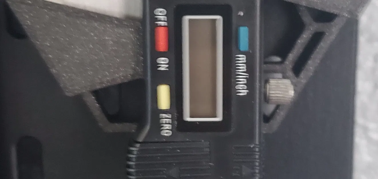 Giá đỡ thước kẹp Skadis cho thước kẹp nhỏ 6 inch - Image 3