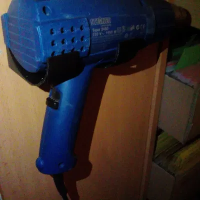 Giá đỡ horkovzdušné pistole treo tường